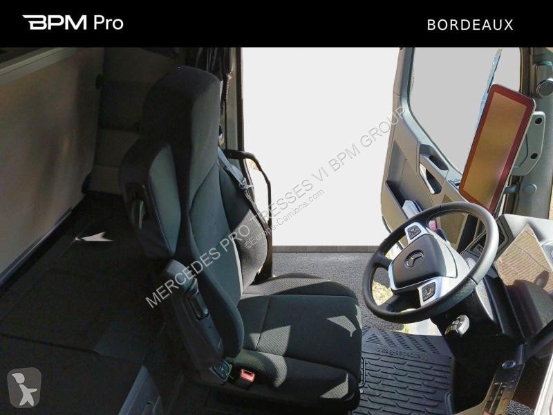 Traktor Mercedes II 1851 LS 4x2