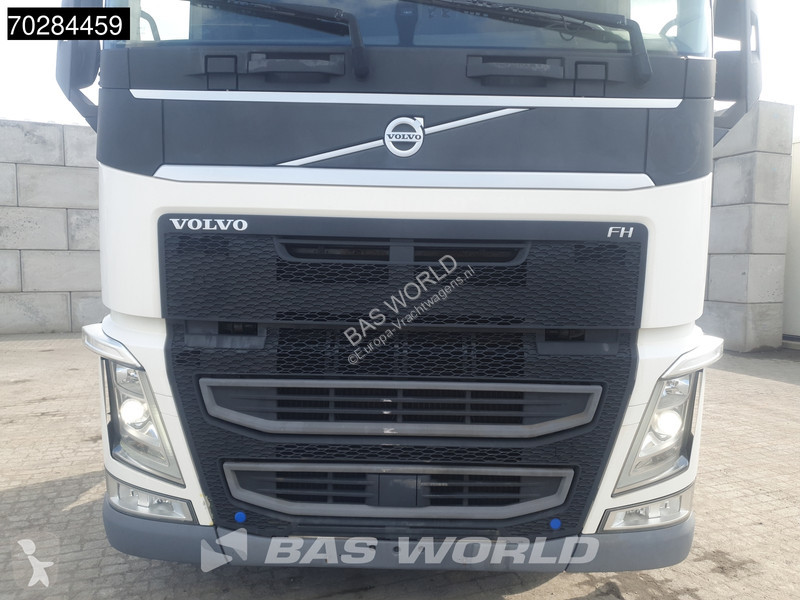 Traktor Volvo 500  4X2 XL 2xTanks VEB+ Xenon...