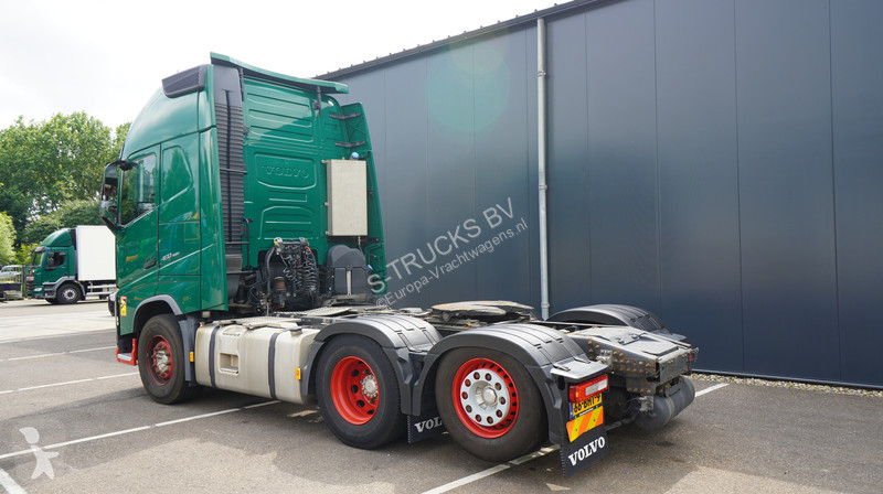 Traktor Volvo FH  6X2 EURO 6 GLOBETROTTER