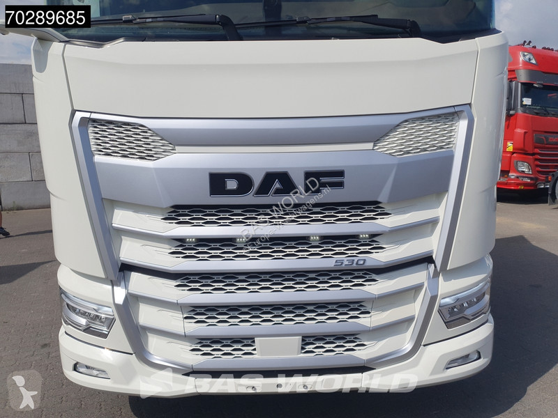 Tahač DAF + 530 4X2 Retarder 2x Tanks Leather...