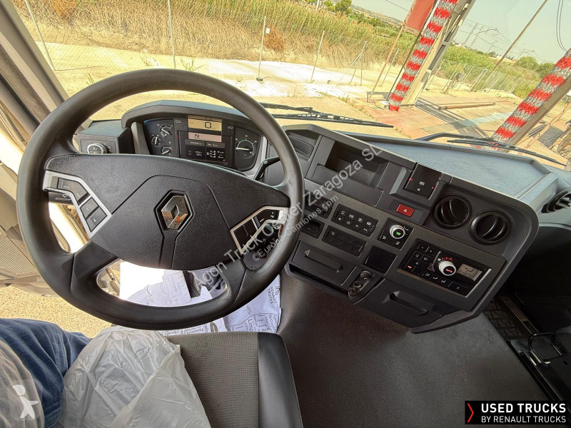 Traktor Renault
