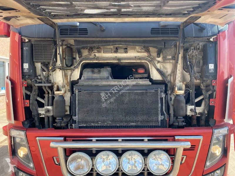 Traktor Volvo FH 16.700 -700 8X4 140 TON FULL...