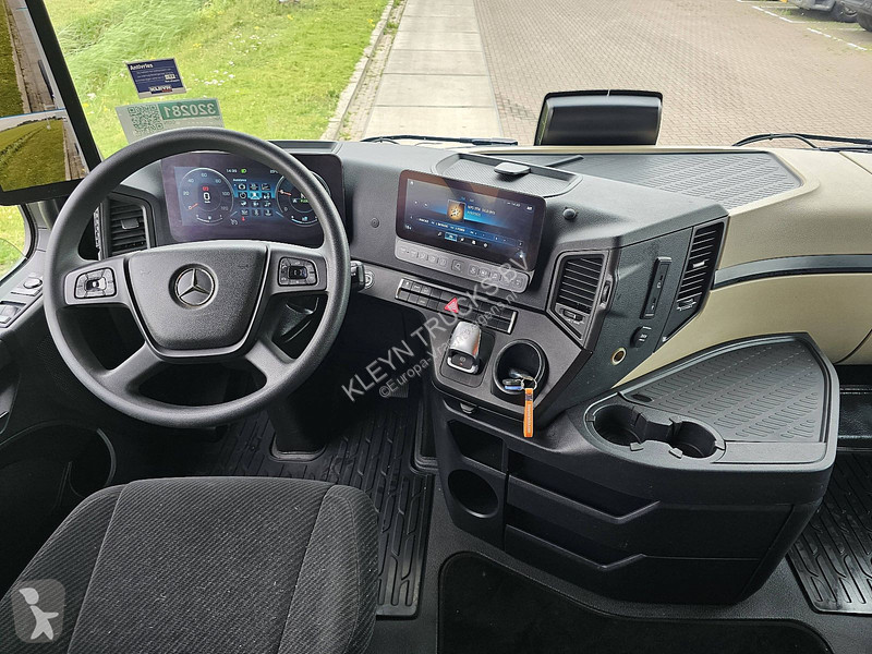 Trekker Mercedes ACTROS 1845  BIGSPACE LED 2X TANK