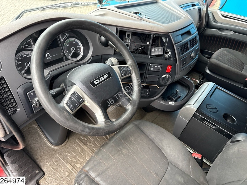 Trekker DAF 480 EURO 6, Retarder, PTO,...