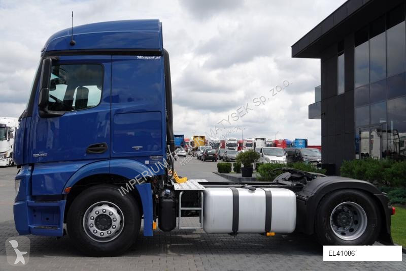Tractor Mercedes ACTROS 1845