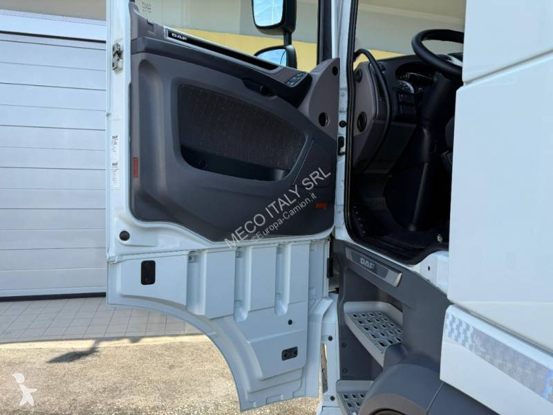 Trattore Stradale DAF