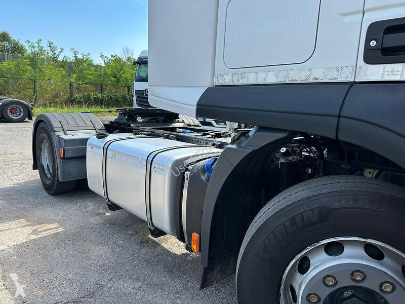 Traktor Iveco 460