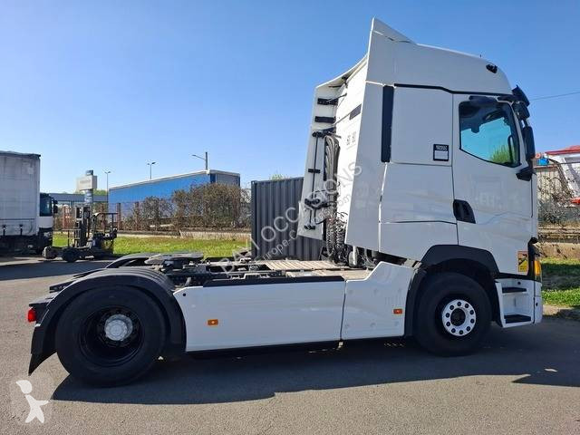 Tractor Renault