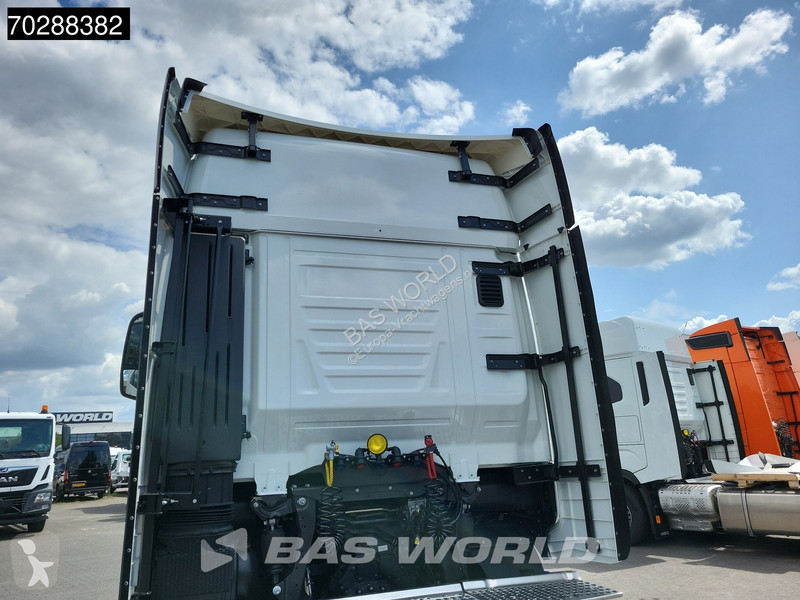 Tractor Iveco S-Way 580 4X2 NEW! 2x Tanks Navi...