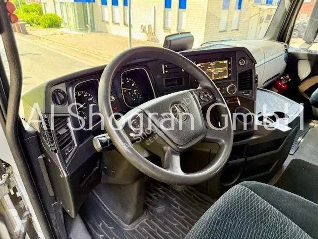 Traktor Mercedes 1851 BigSpace / Euro6