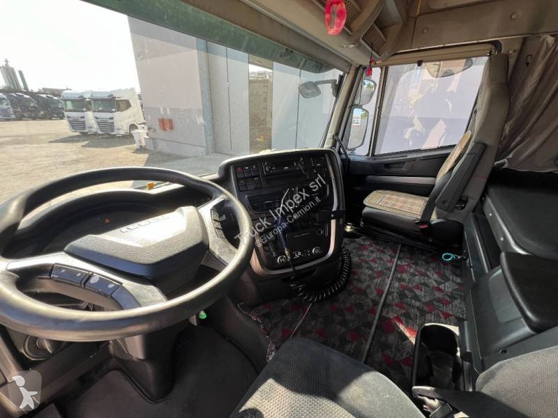 Tracteur Iveco