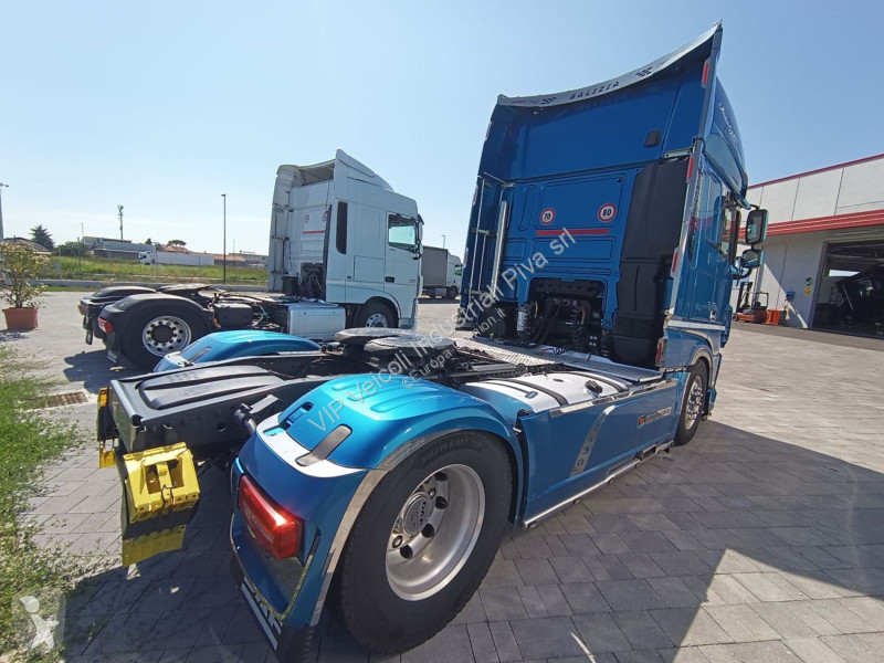 Cabeza tractora DAF XF 530 FT