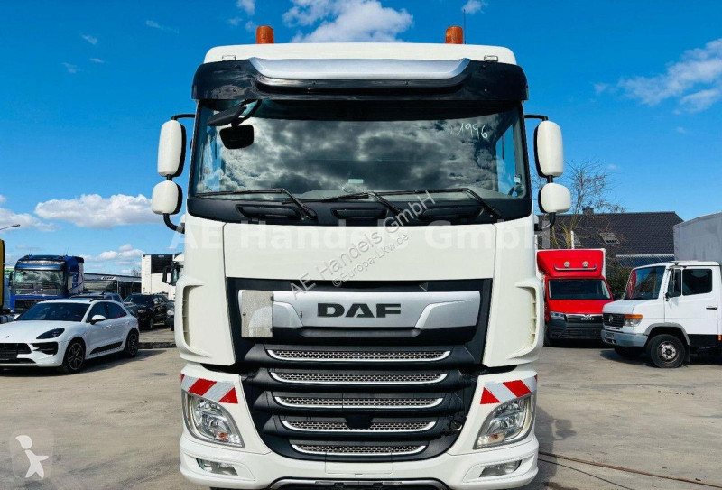 Tahač DAF XF 530