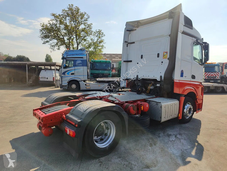 Traktor Mercedes 1842 LS Buetec 5