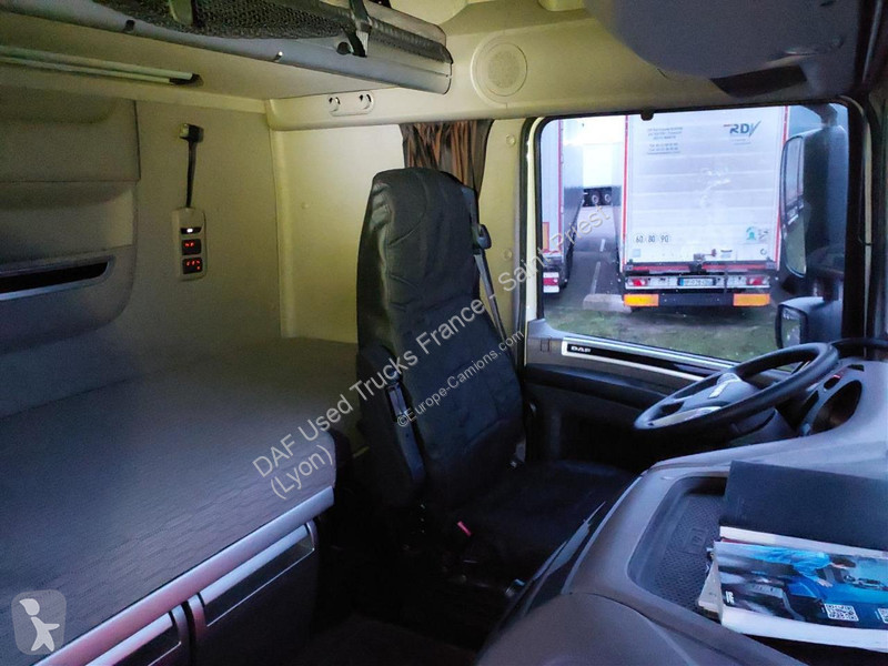 Tracteur DAF 480 FTP 6X2 P