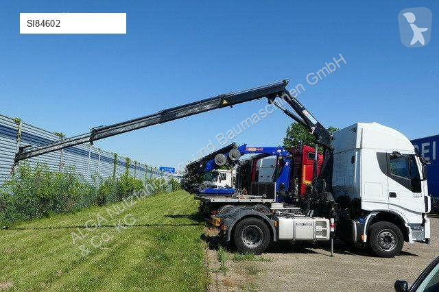 Traktor Iveco 460 4x2, Kran HMF 1320K3, Hydr.,...