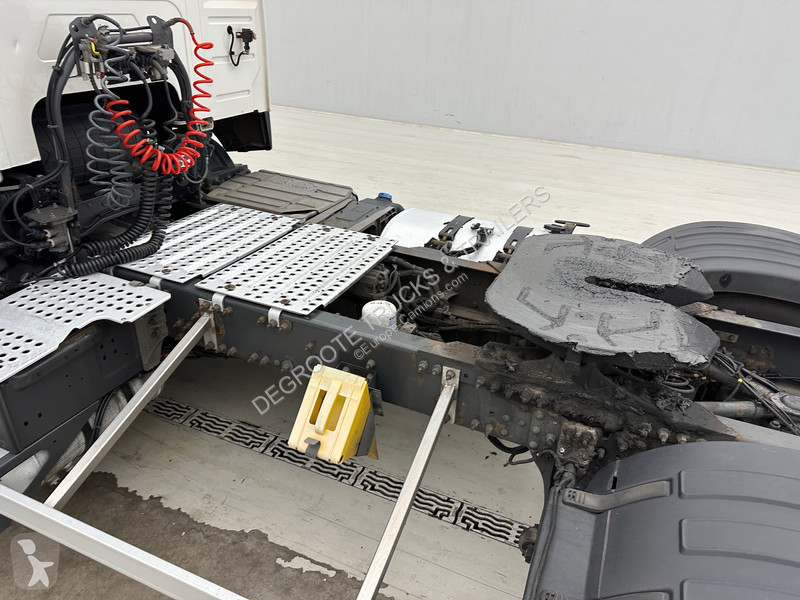 Traktor Volvo 450