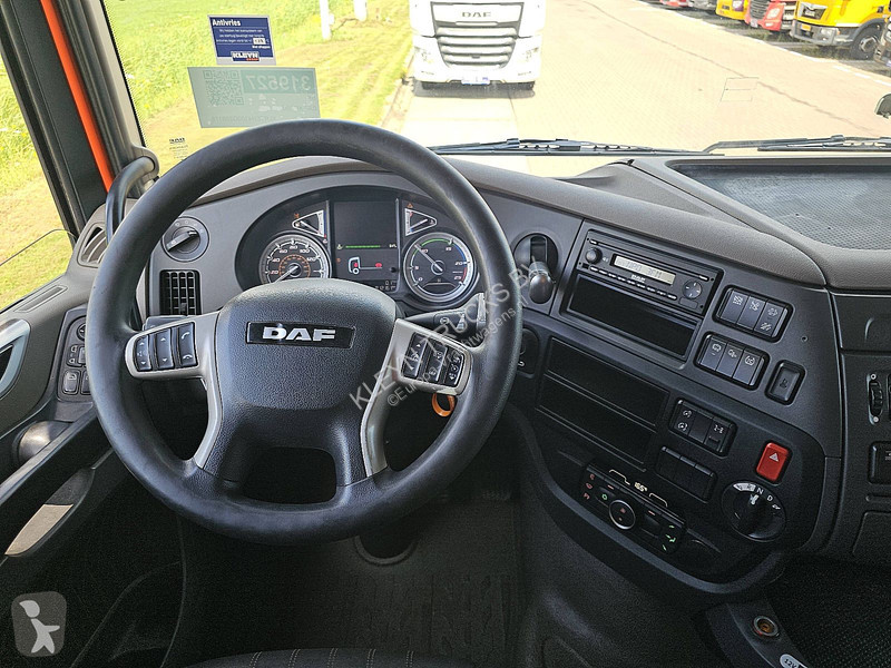 Traktor DAF 450 SPACECAB