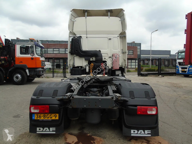 Trekker DAF 400
