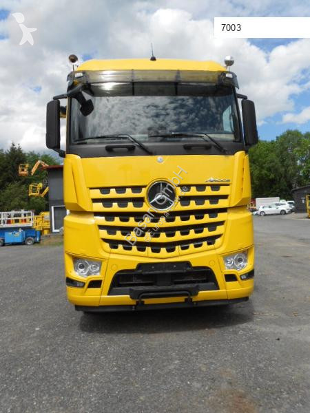 Traktor Mercedes 1845