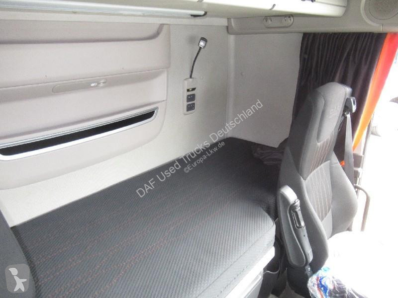 Traktor DAF 530 FT 4X2