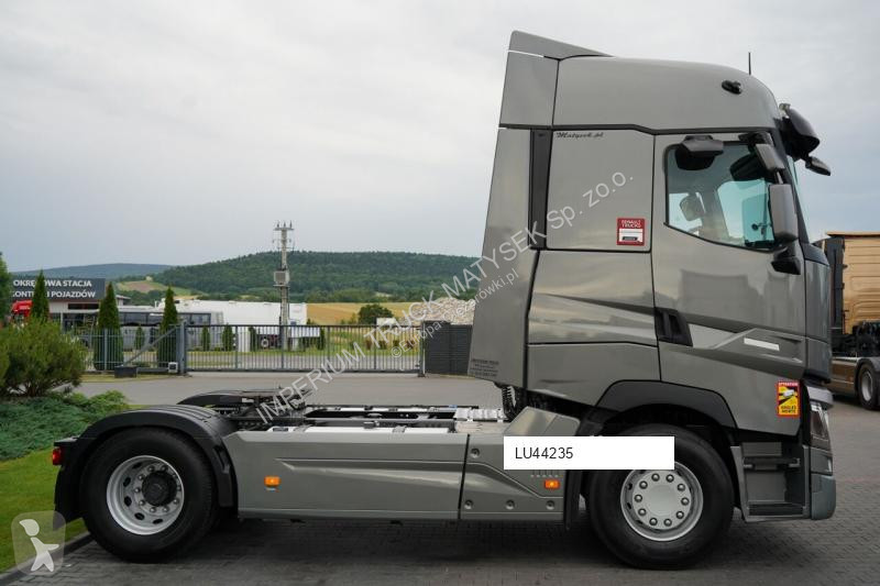 Traktor Renault T480