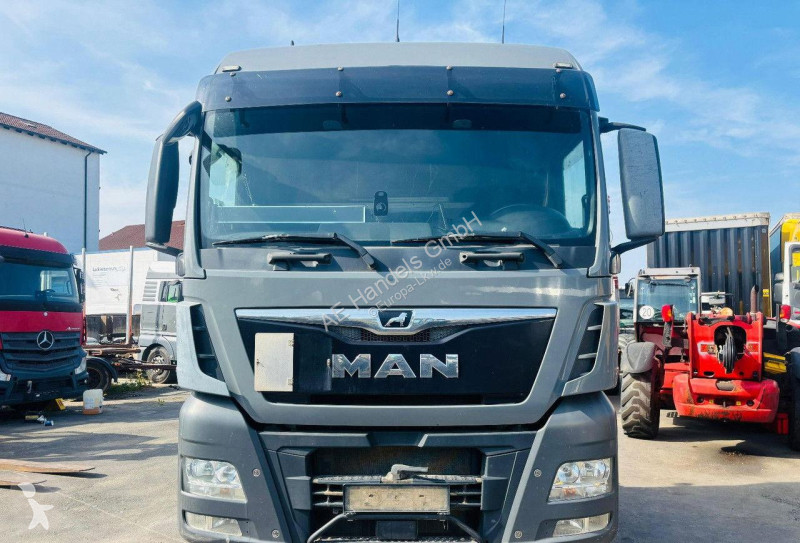 Tahač MAN TGX 18.500