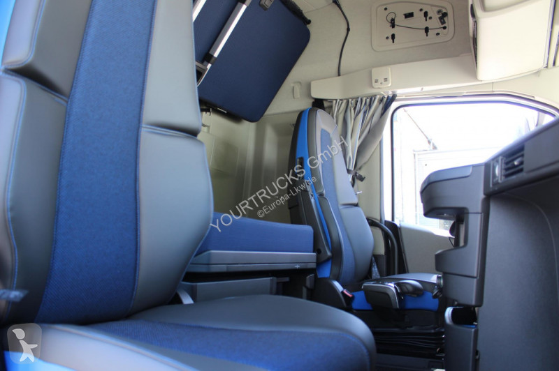 Traktor Volvo FH 500 Globe XL  I-Park Cool...