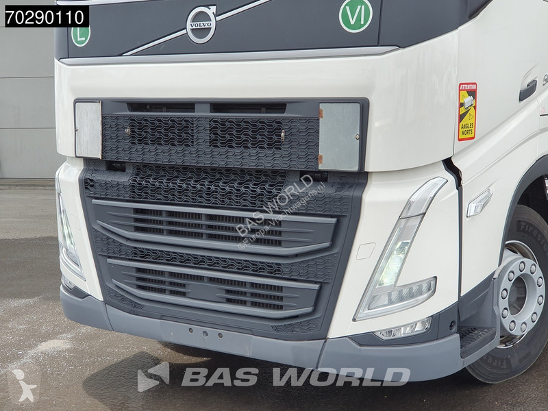 Traktor Volvo 500 4X2 XL VEB+ 2xTanks Navi LED...