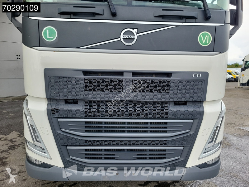 Traktor Volvo 500 4X2 XL VEB+ 2xTanks Navi LED...