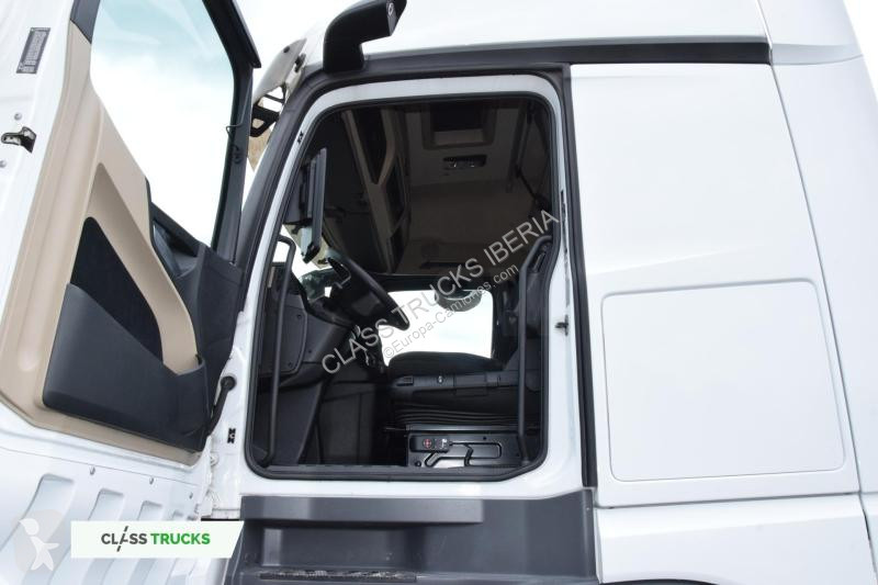 Traktor Mercedes 5 1845 BigSpace Max tanks