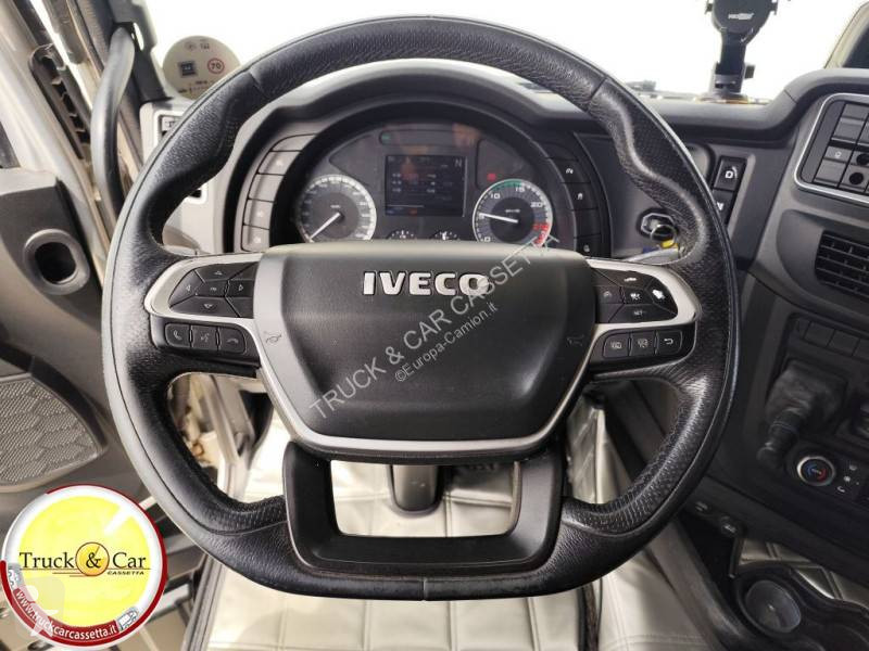 Tracteur Iveco
