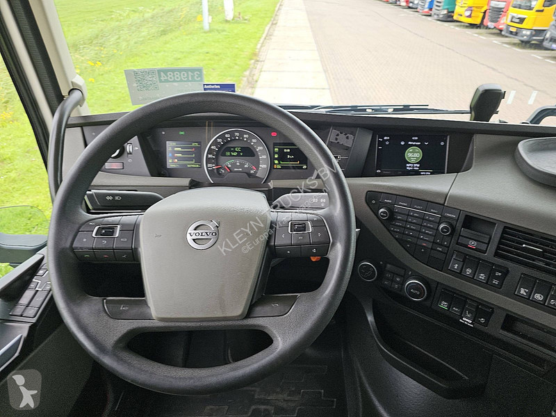 Traktor Volvo 500 XL 6X2 WB 300