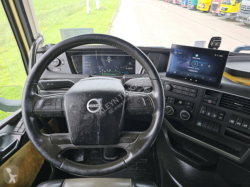 Trekker Volvo FH  6X2 BOOGIE SPECIAL