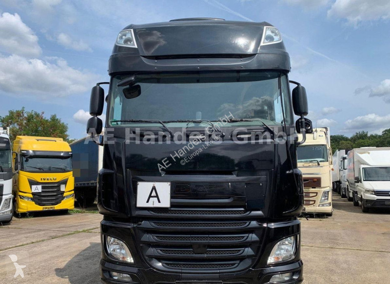 Traktor DAF