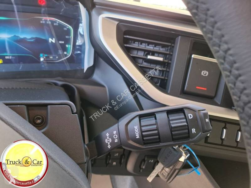 Traktor Iveco