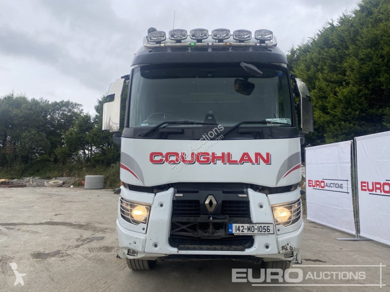 Traktor Renault C520