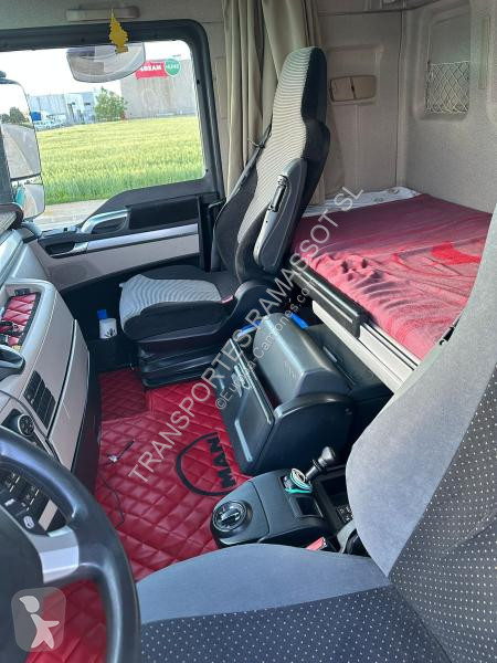 Tracteur MAN 18.500