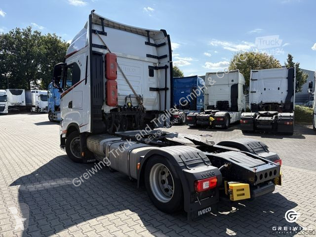 Traktor Iveco AS440S46T/FP LT