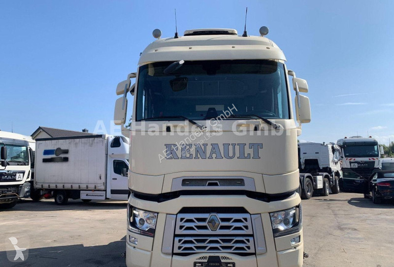 Traktor Renault T HIGH 520