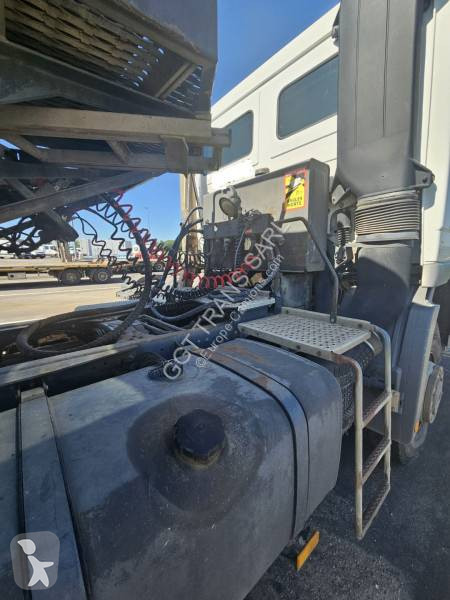 Traktor Mercedes