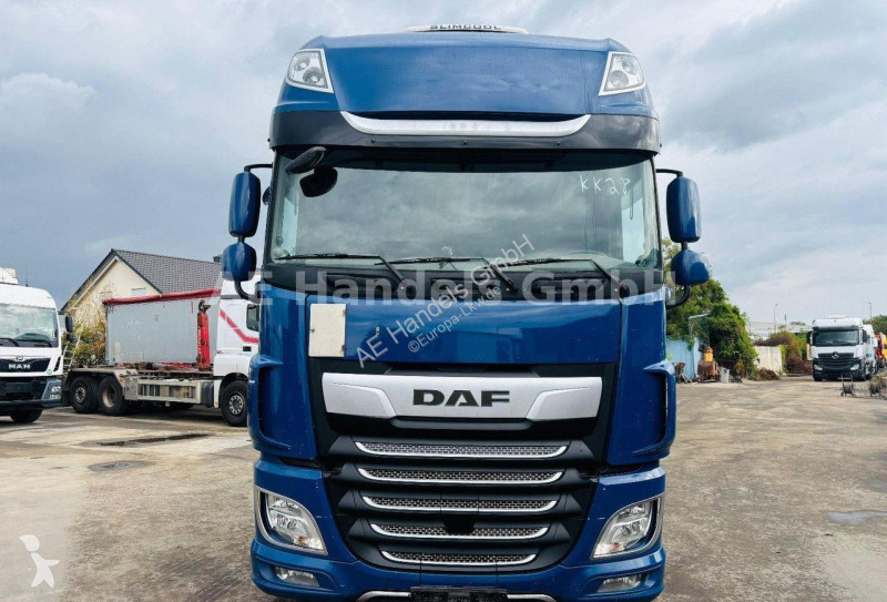 Traktor DAF XF 480