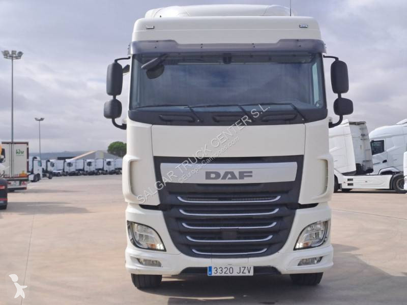 Tracteur DAF