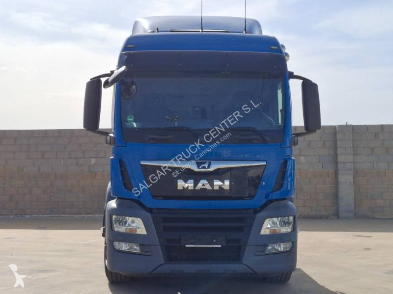 Traktor MAN