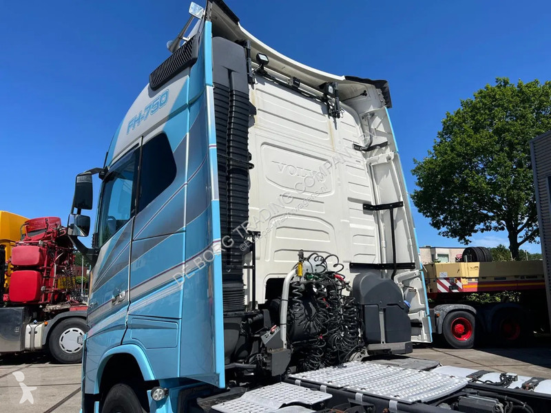 Tahač Volvo 16750 6x4