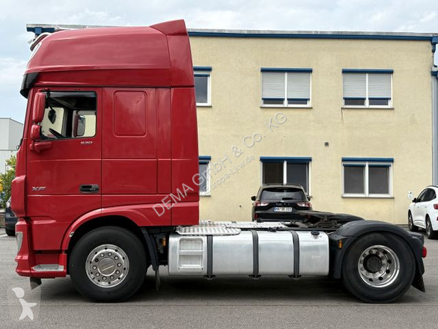 Traktor DAF...