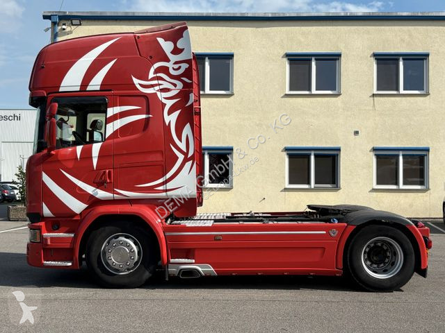Traktor Scania...