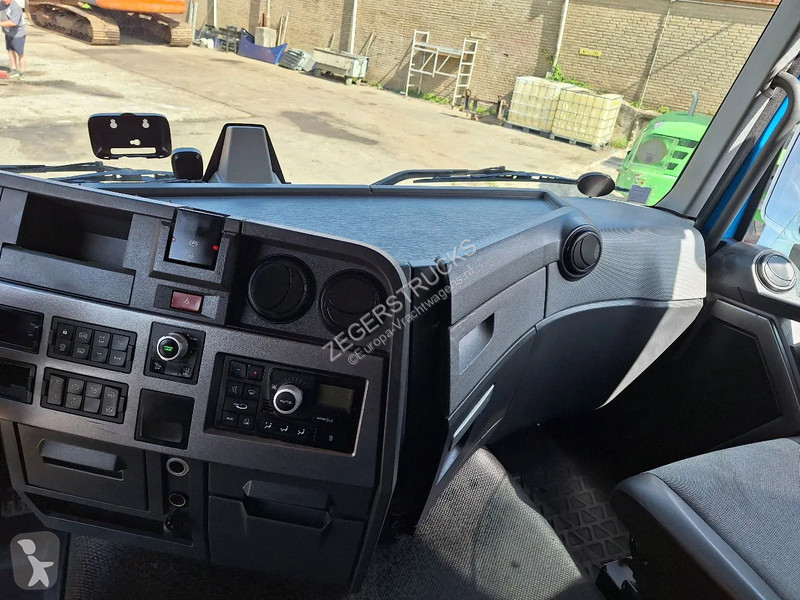 Trekker Renault T520 T520