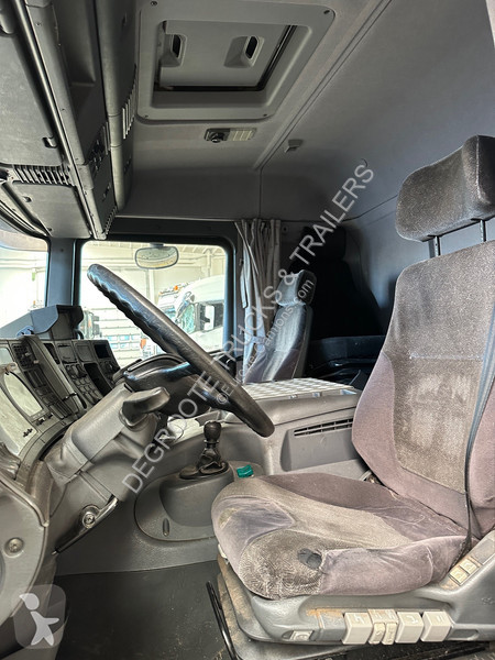 Tracteur Scania P.300