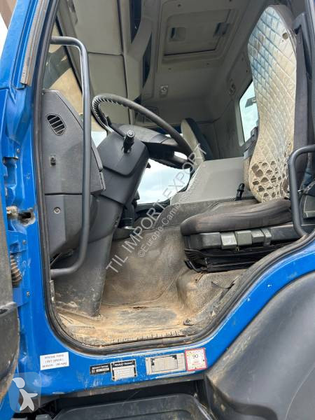 Cabeza tractora Renault